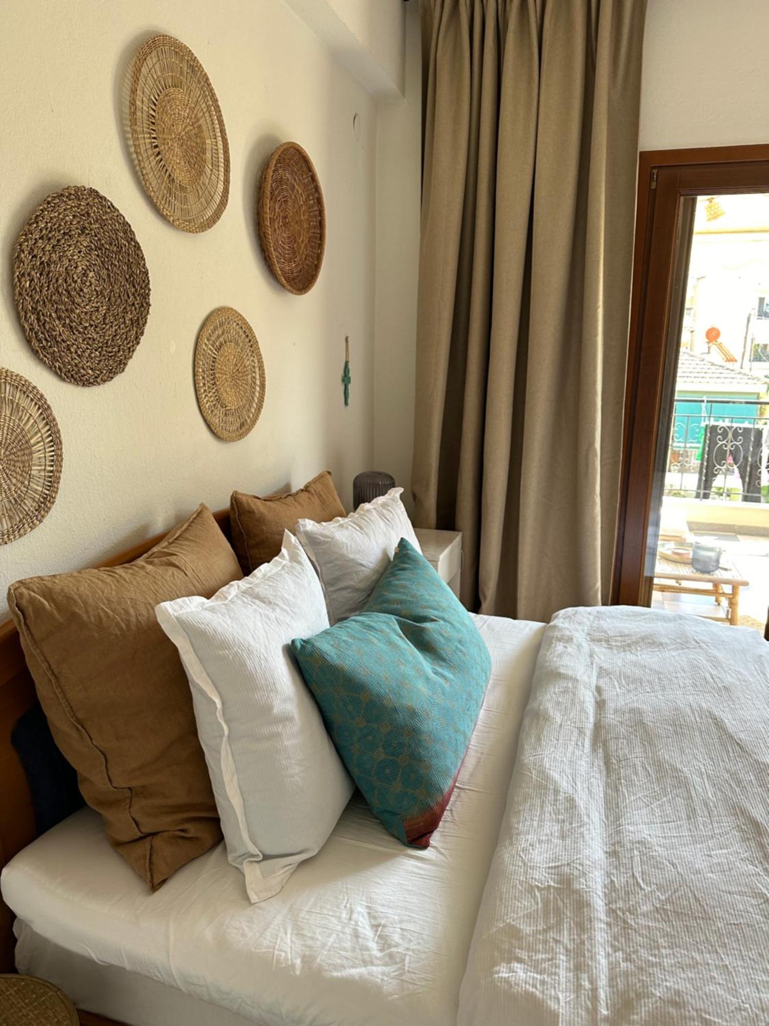 Nice, Spacious And Bright In Thermi, Thessaloniki.