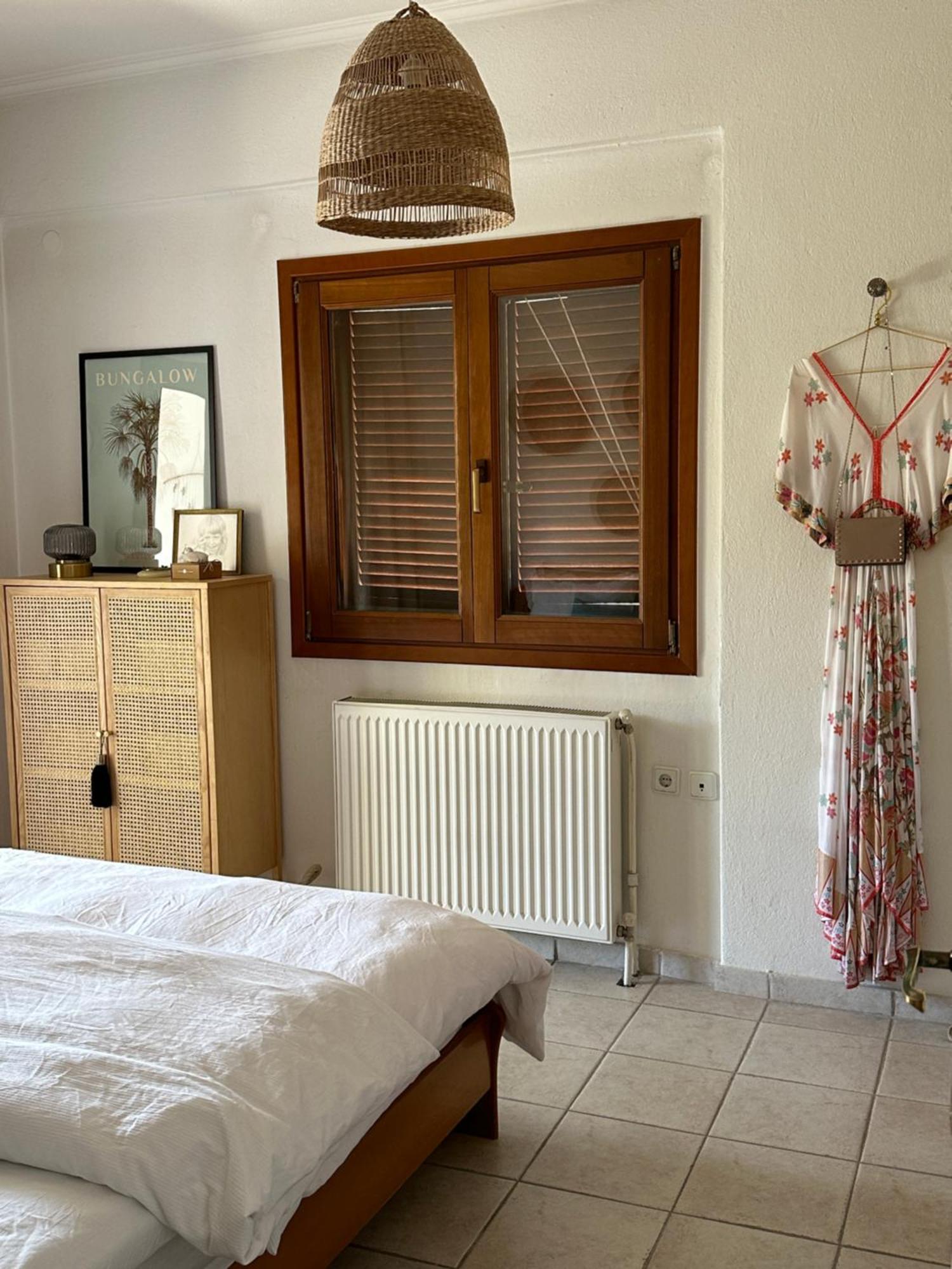 Nice, Spacious And Bright In Thermi, Thessaloniki. * Thermi