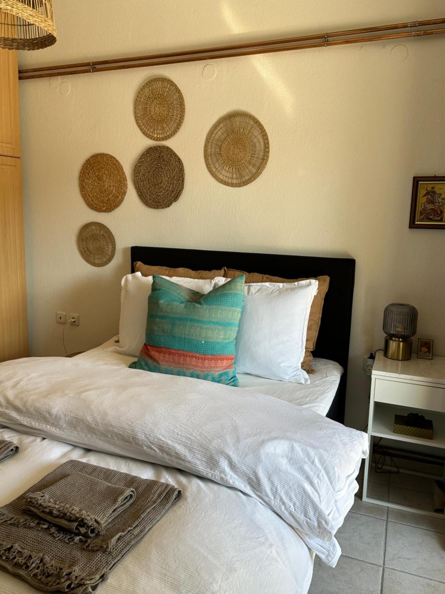 Nice, Spacious And Bright In Thermi, Thessaloniki.