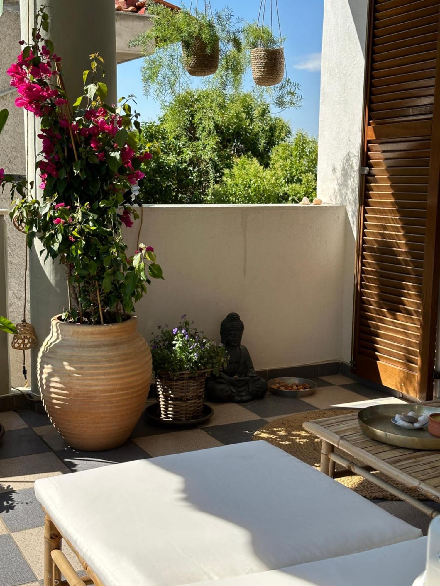 Apartment Nice, Spacious And Bright In Thermi, Thessaloniki. Thermi
