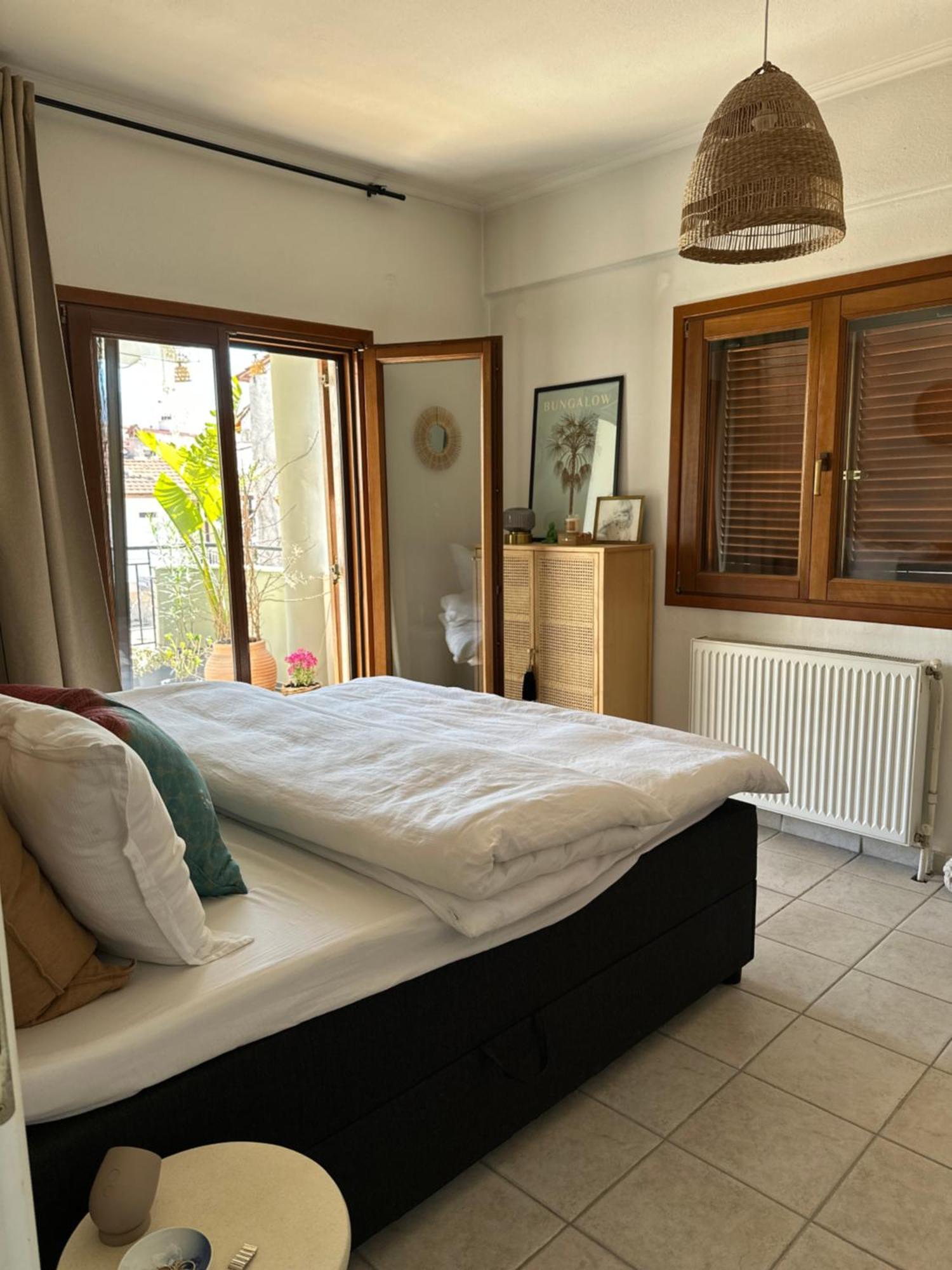 Nice, Spacious And Bright In Thermi, Thessaloniki. Apartment Thermi
